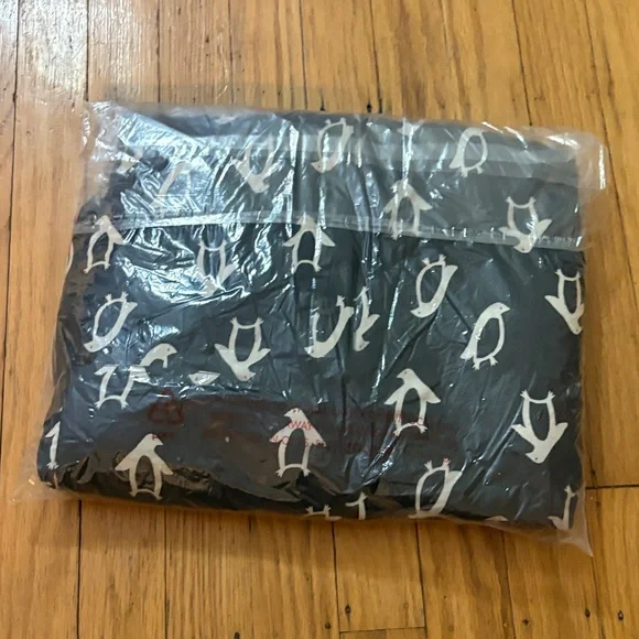 Hanna Andersson* HannaSoft* Long PJ Set* Black and White Penguin Pajamas* MENS - Picture 5 of 5